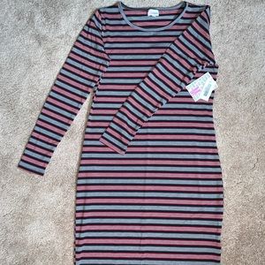 LuLaRoe Debbie NWT Size M